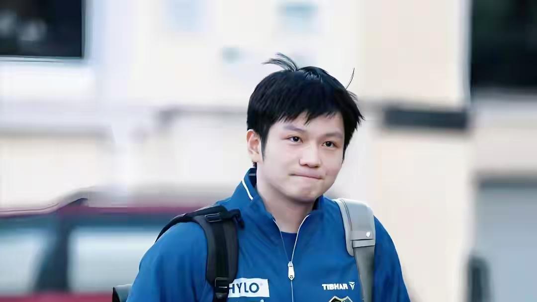 林诗栋力挽狂澜，男乒在半决赛才险胜日乒，樊振东回归还有戏吗？