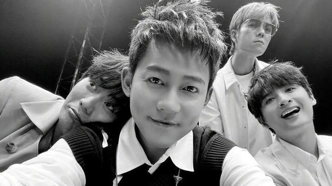 苏醒回归工作！美国度假35天，张远送祝福