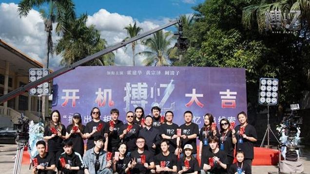 新一部悬疑大片来袭，霍建华领衔主演，全素颜出场状态太真实