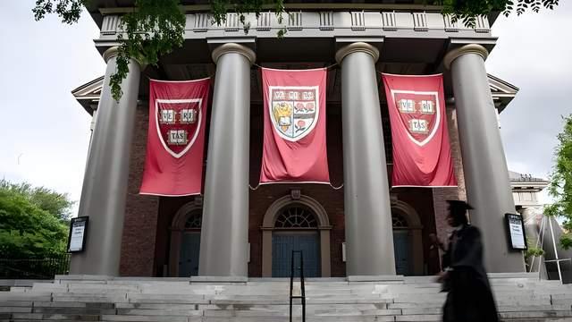 哈佛“国际禁招令”被叫停！为啥“闭关锁校”？中国学子暂安心？