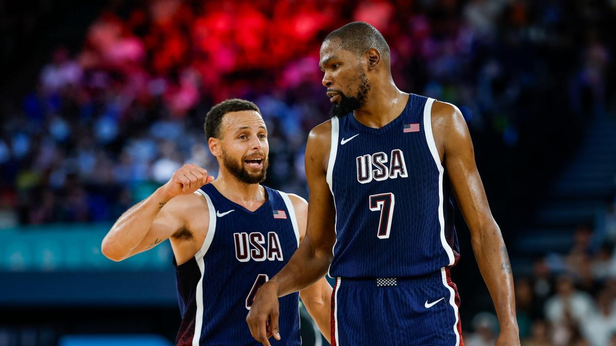 ？？KD：在国家队里 我感觉自己是唯一懂库里的人