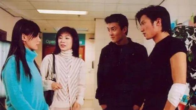 碾成渣啊！谢霆锋在这片里被陈冠希降维打击！
