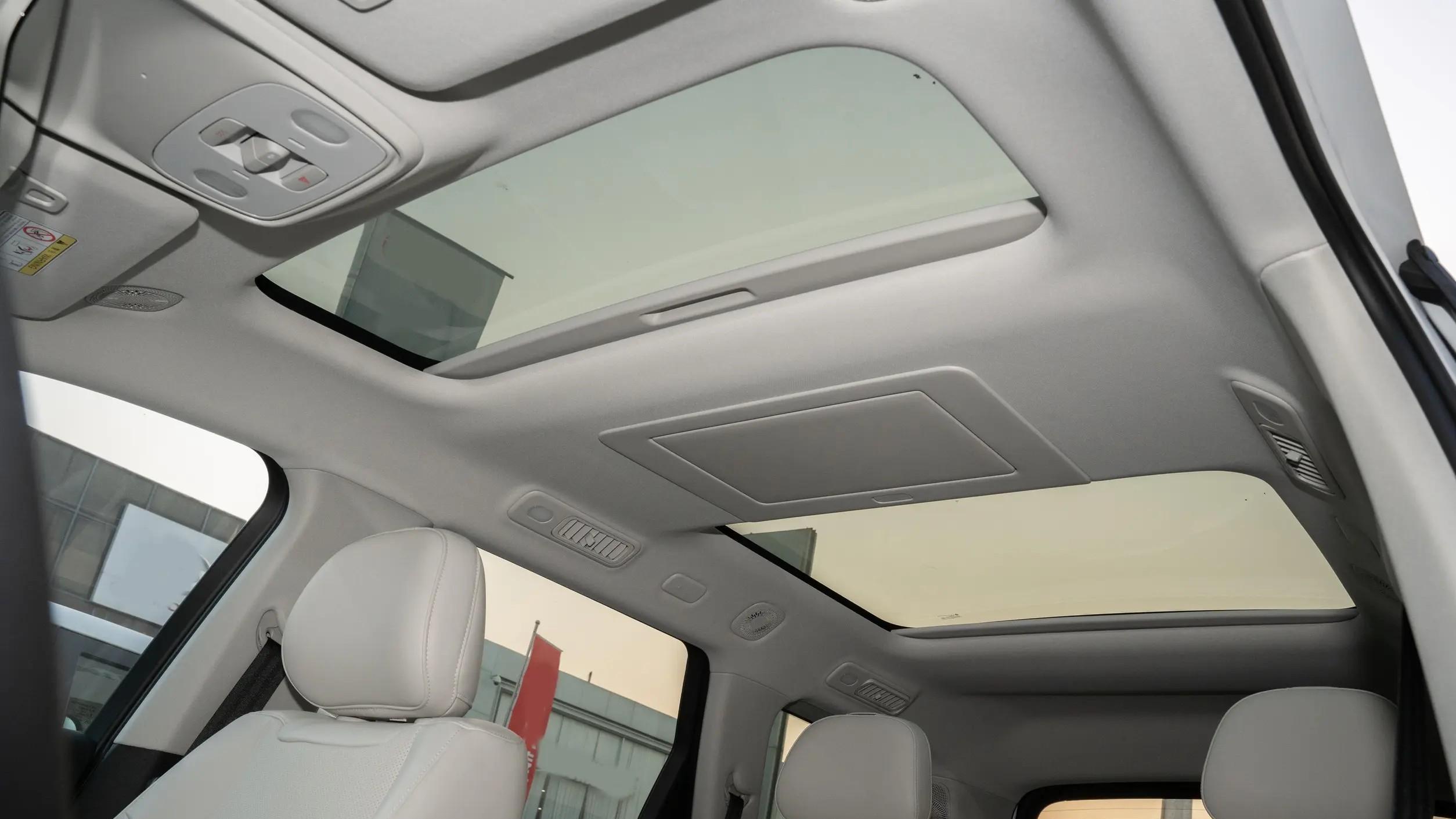 6座中大型SUV，配增程动力，综合续航1095km，零跑C16值得入手吗