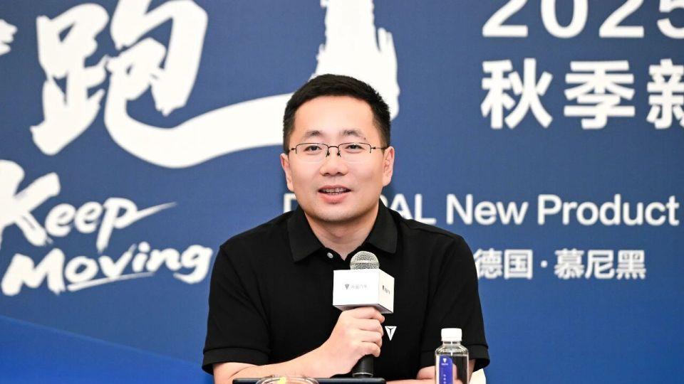 深蓝汽车进入「邓姜配」时代