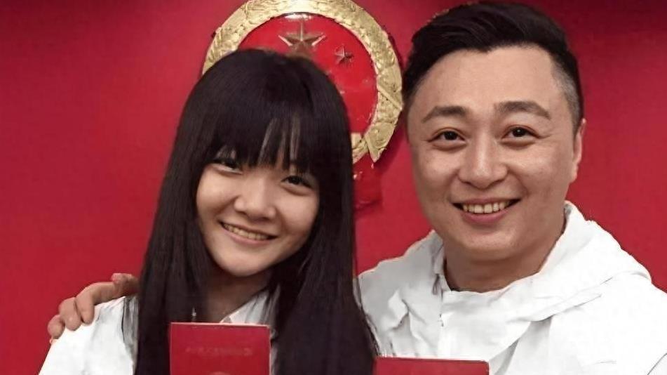 夫妻因戏生情相爱10年，影后妻子和小戏骨女儿超吸睛！
