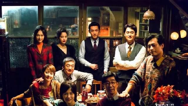 王家卫秦雯的错，错在不够工业化，更不够科技化丨河豚社论