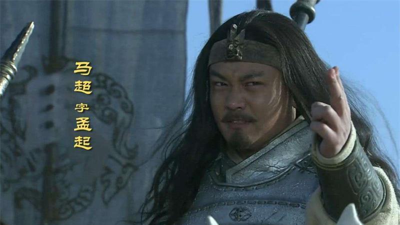 刘备称帝时，文臣和武将之首分别是谁？两个人选都在意料之中
