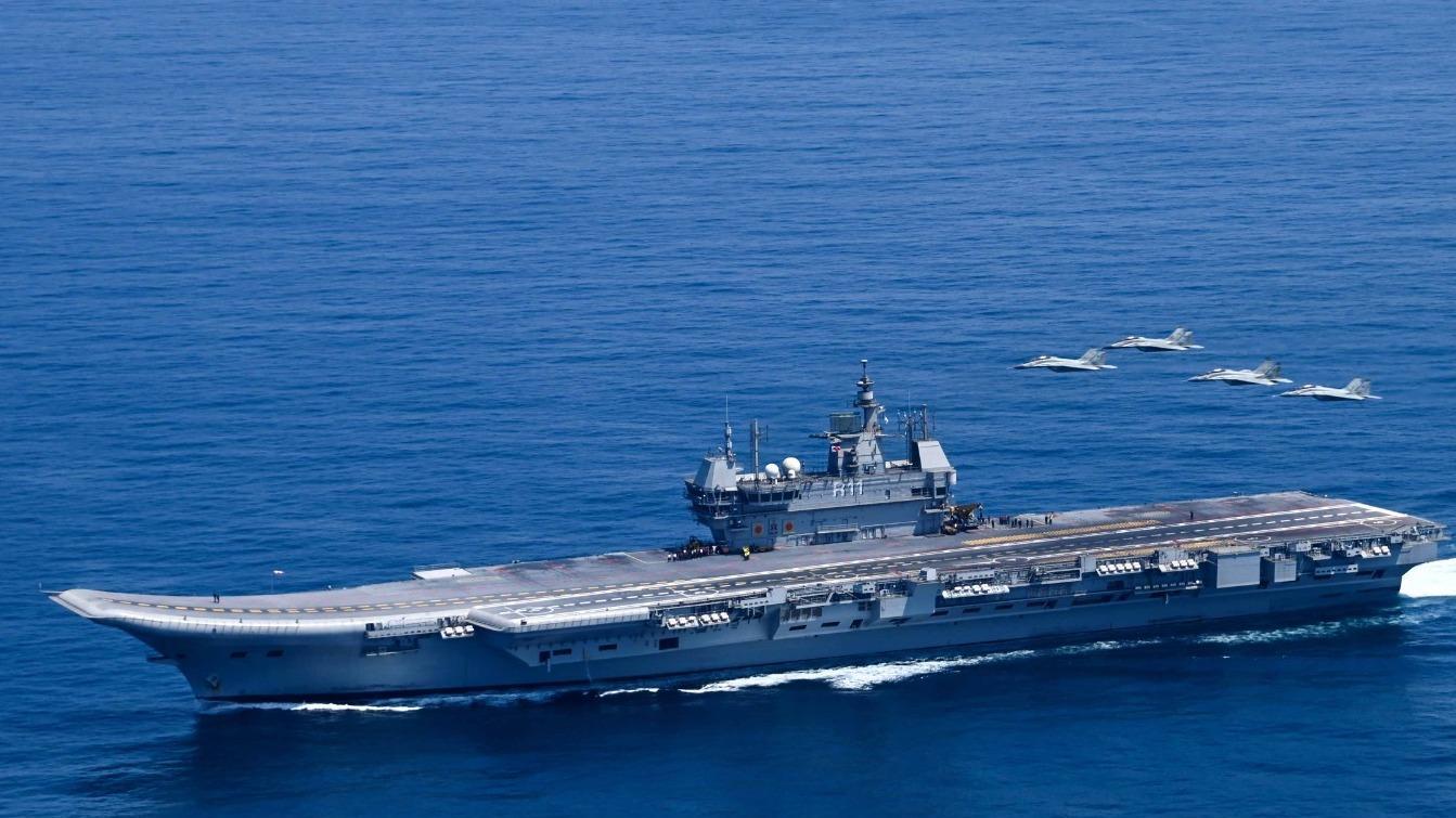 印巴导弹互射，印迎来50年来最大损失，印军不服连夜开会欲再战？