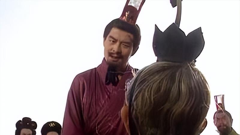 比张飞还神的猛将，挟死一将，喝死一将，此人是谁？