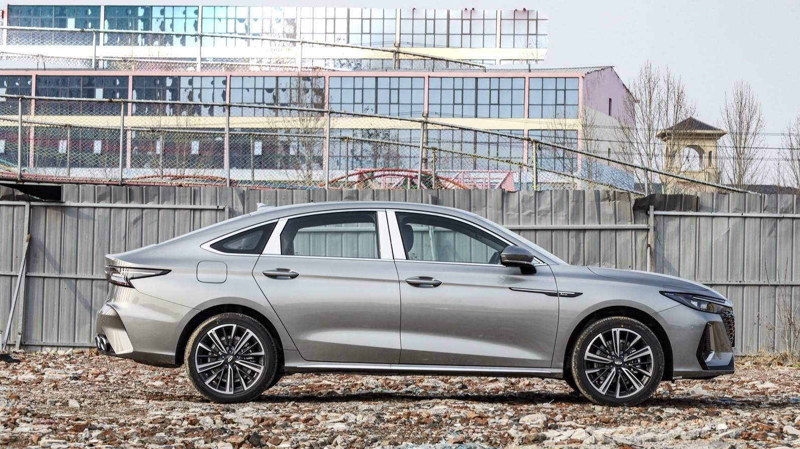 新车来袭：艾瑞泽8，高颜值，超配置，你心动了吗？