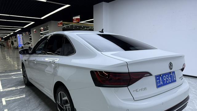 10万多拿下准新大众速腾，家用代步好选择！