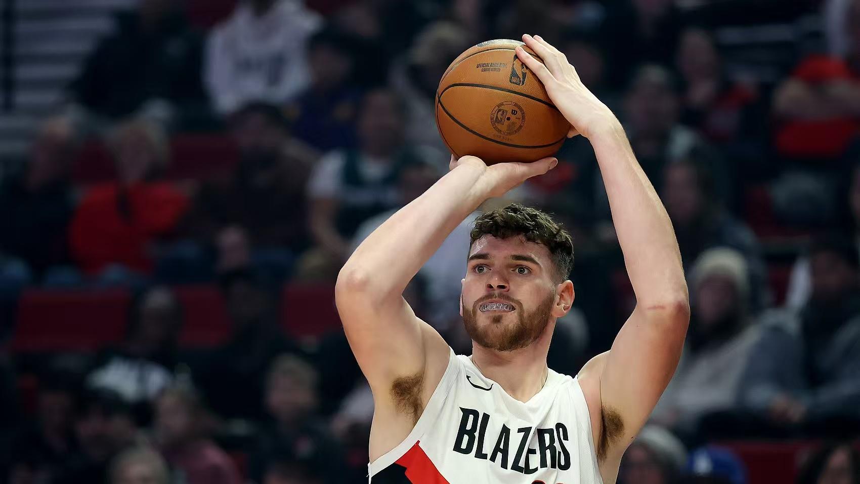 爆冷！杨瀚森3分4板，开拓者力克凯尔特人，布朗比肩伯德