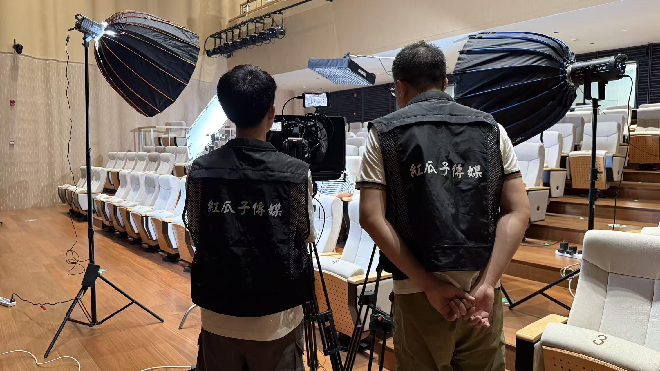 十年品牌 vs 新起机构：选职业培训，时间沉淀下来的到底是什么？