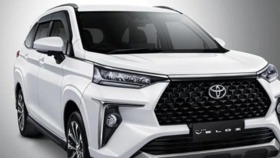 定位亲民，丰田全新一代丰田Avanza，双前脸配15L，是一台7座MPV