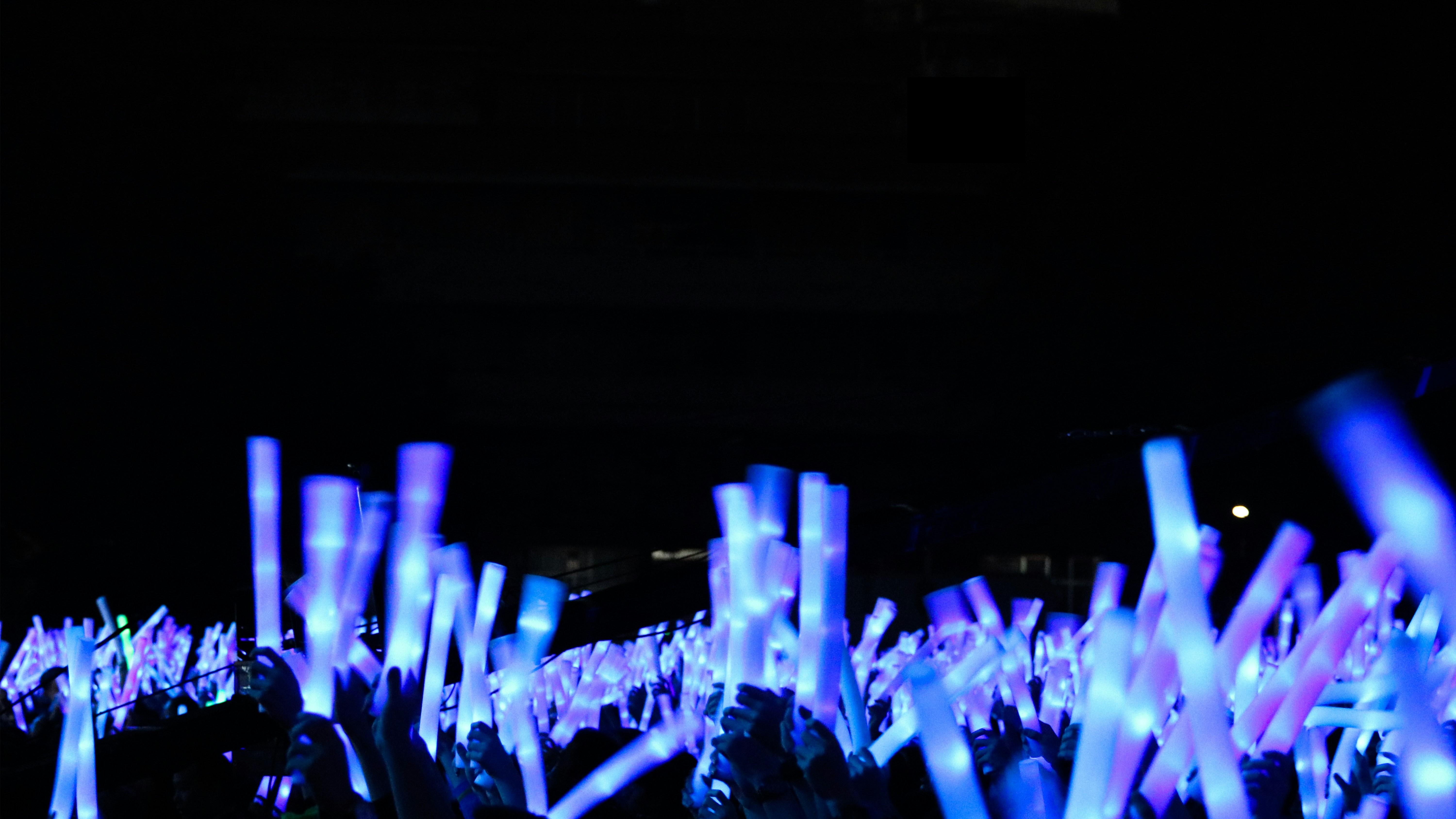 她撕掉出轨旧闻那一刻，我才懂原谅不是软弱而是重生