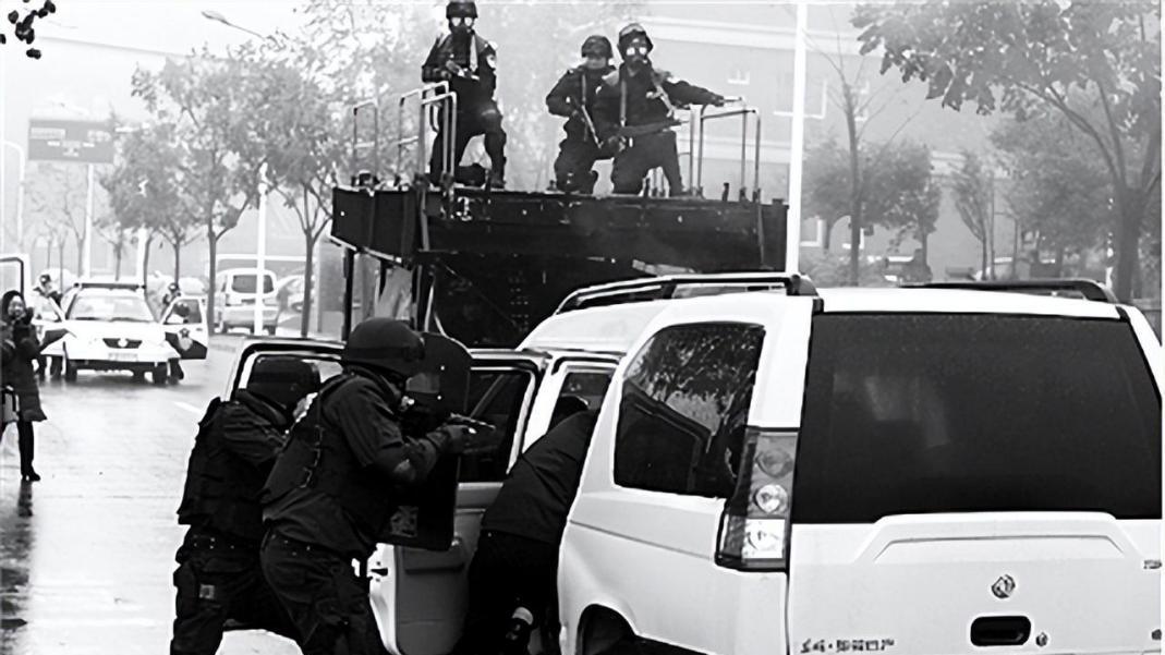 卧底染上毒瘾，公安部门为他开证明，北京刑警宋名扬后来怎么样了