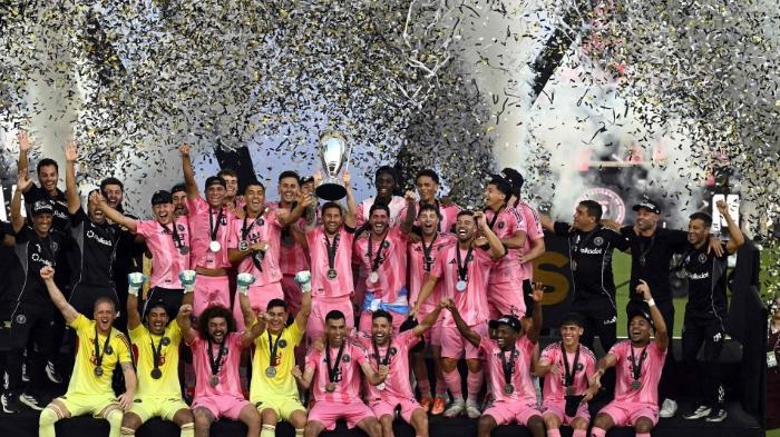 炸了！38 岁梅西助攻双响锁胜局，迈阿密首夺美职联总冠军！生涯第 47 冠稳了！