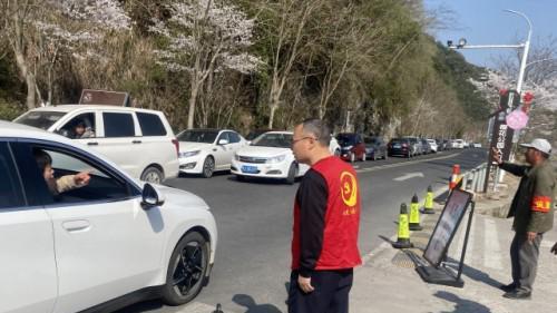 浙江磐安：四月芳菲添锦绣“香溢”共绘志愿红