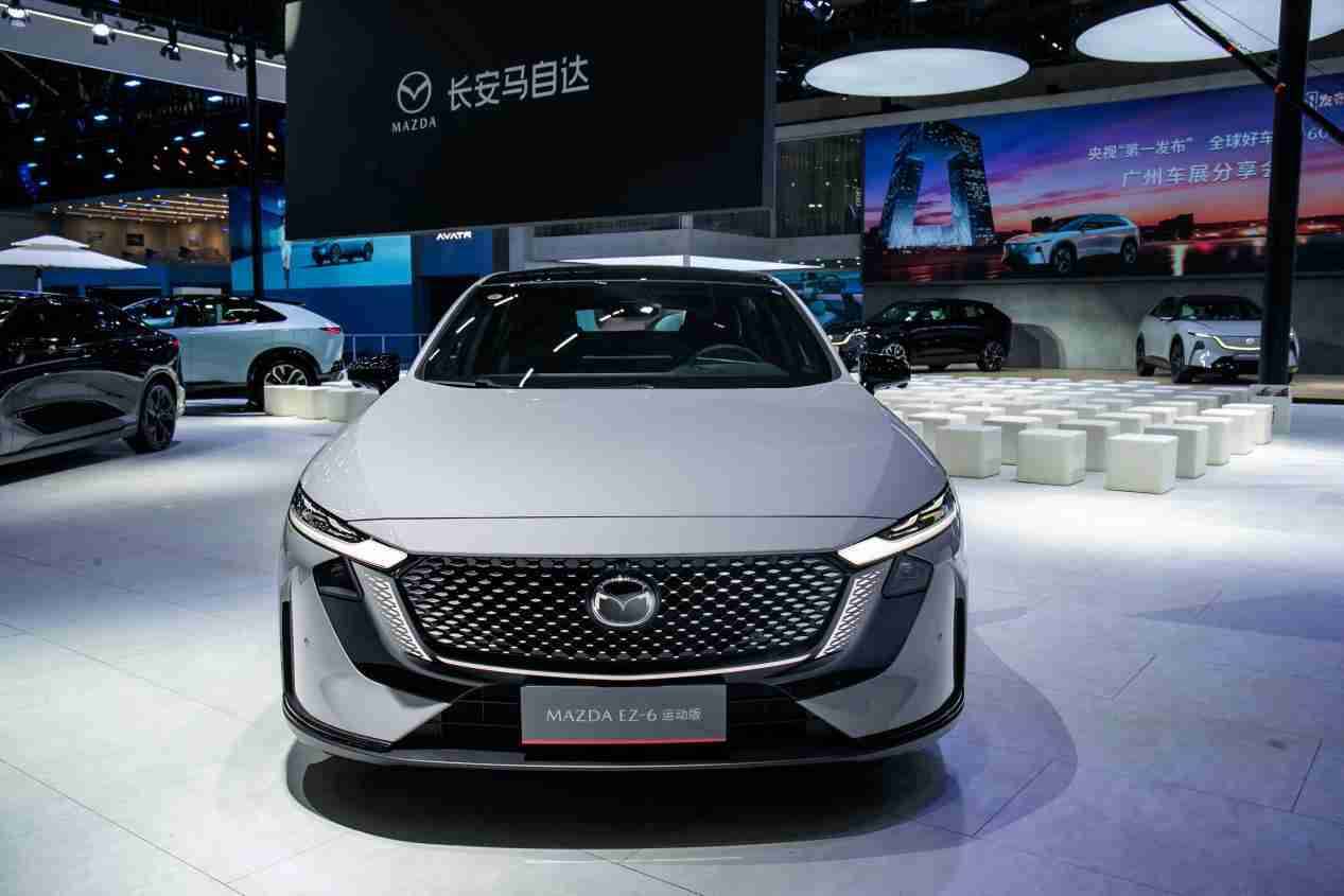 央视“第一发布”全球好车EZ-60领衔