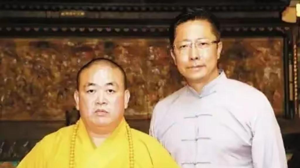 李阳力挺释永信：争议背后的复杂图景