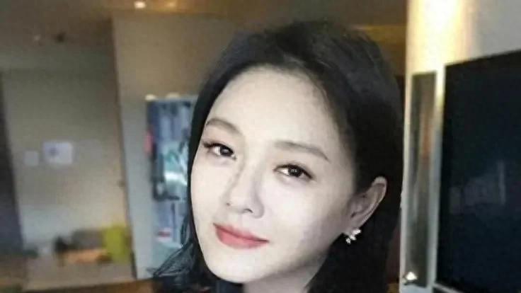 树叶的离去是风的追求，还是树的不挽留？ 大S的死有没可能她活够了