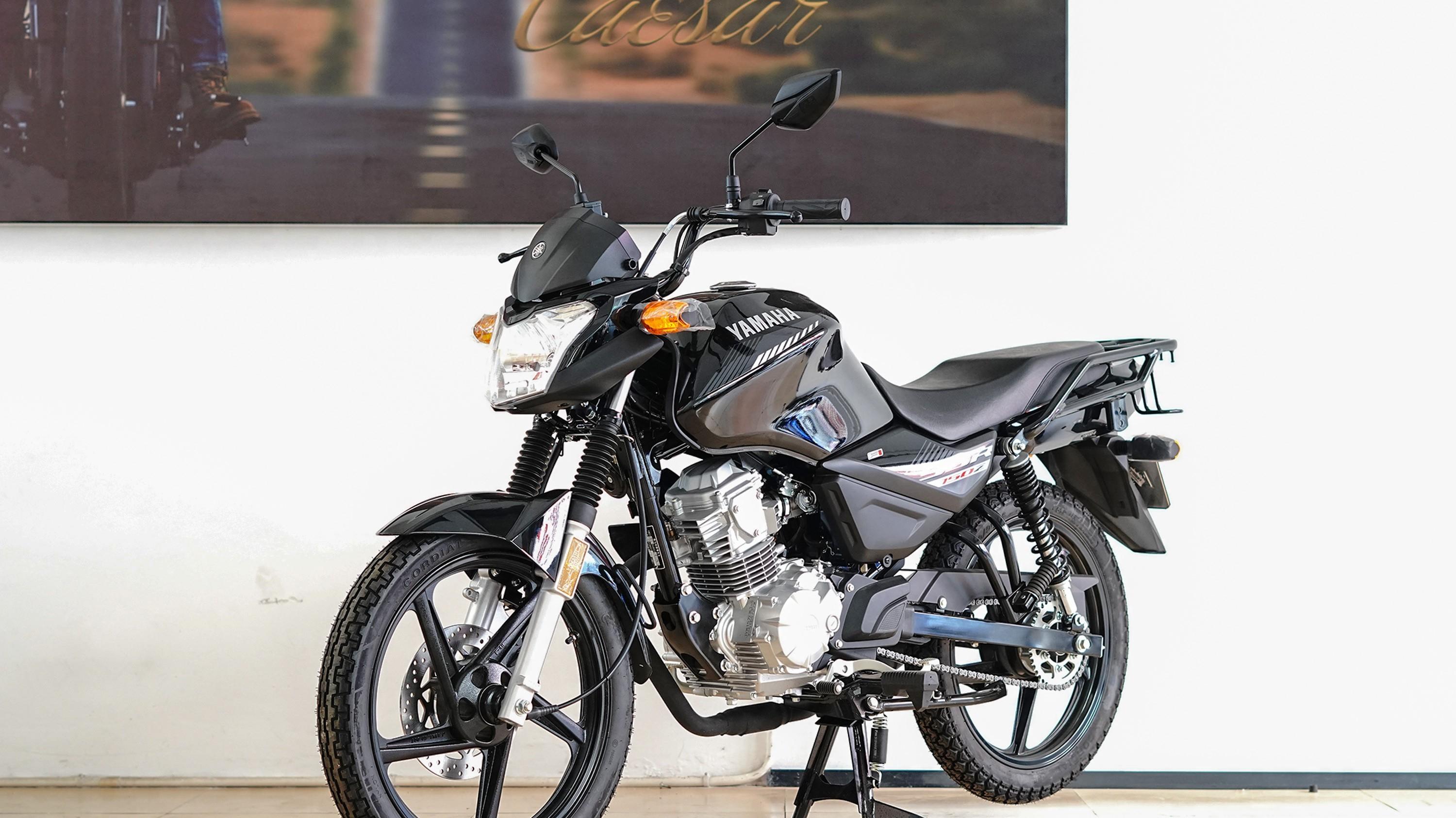 雅马哈发布新款天剑150，有多项升级和优化，百公里油耗1.8升
