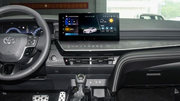 纯讲干货，既要配置丰富也要经济省心，26款丰田凯美瑞选购建议