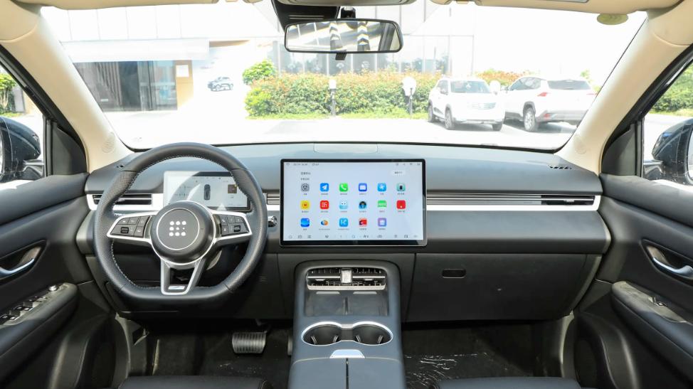 有亮点但不多，蓝电E5 PLUS户外属性十足，你觉得它值得入手吗