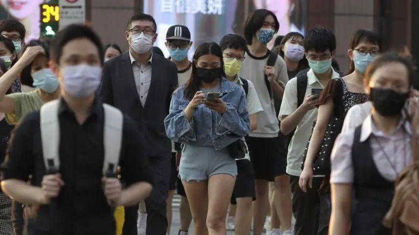 打通最后200米？解放军行动加速，赖清德突破底线，投降都来不及？
