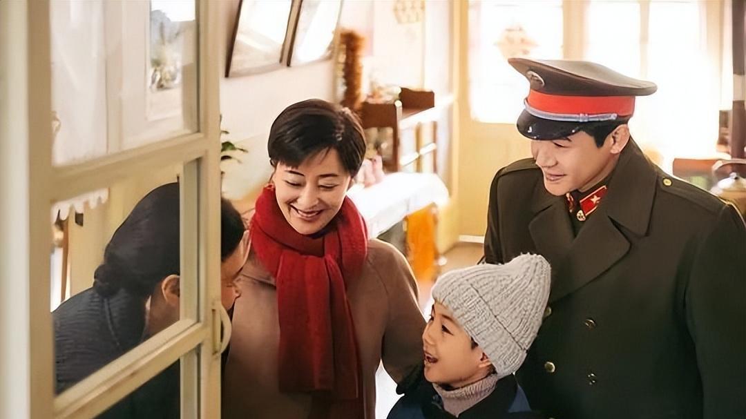 《六姊妹》：49岁陆毅饰演30岁青年张建国，坦言“总想做到最好”