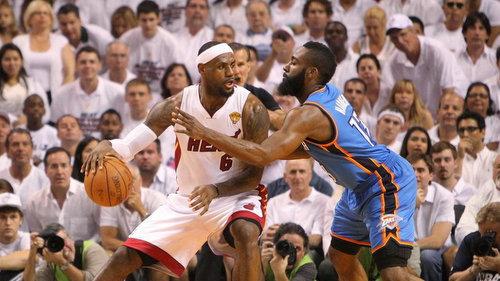 依旧意难平，杜兰特不满哈登被交易，气愤詹姆斯虚假的庆祝