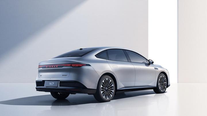 东风日产N7开启预售，配高阶智驾+8295P芯片，16万起？