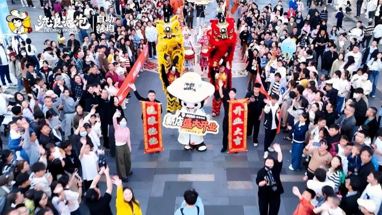 从区域黑马到全国品牌——流浪泡泡深圳爆店完成双市场模型验证