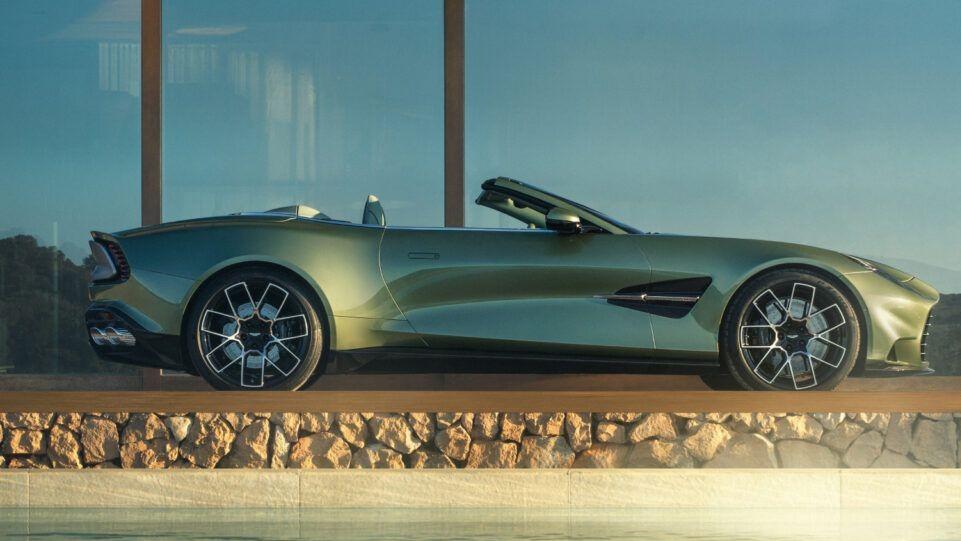 极致速度与浪漫诗意：阿斯顿·马丁Vanquish Volante，一场速度与激情的盛宴，值得期待吗？