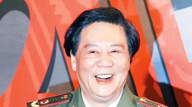 大潮褪去才知谁在裸泳！73岁的唐国强早已走上了一条不归路