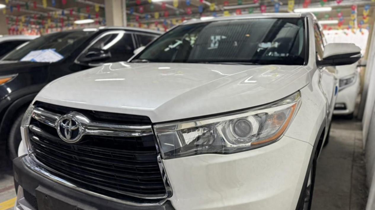 12万级7座大空间SUV，家用出行好选择——二手丰田汉兰达