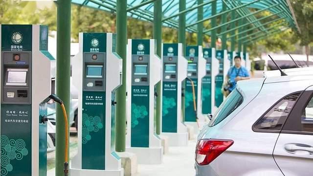 购置税逐渐退坡，新能源车的真实战力如何？燃油车能翻盘吗？