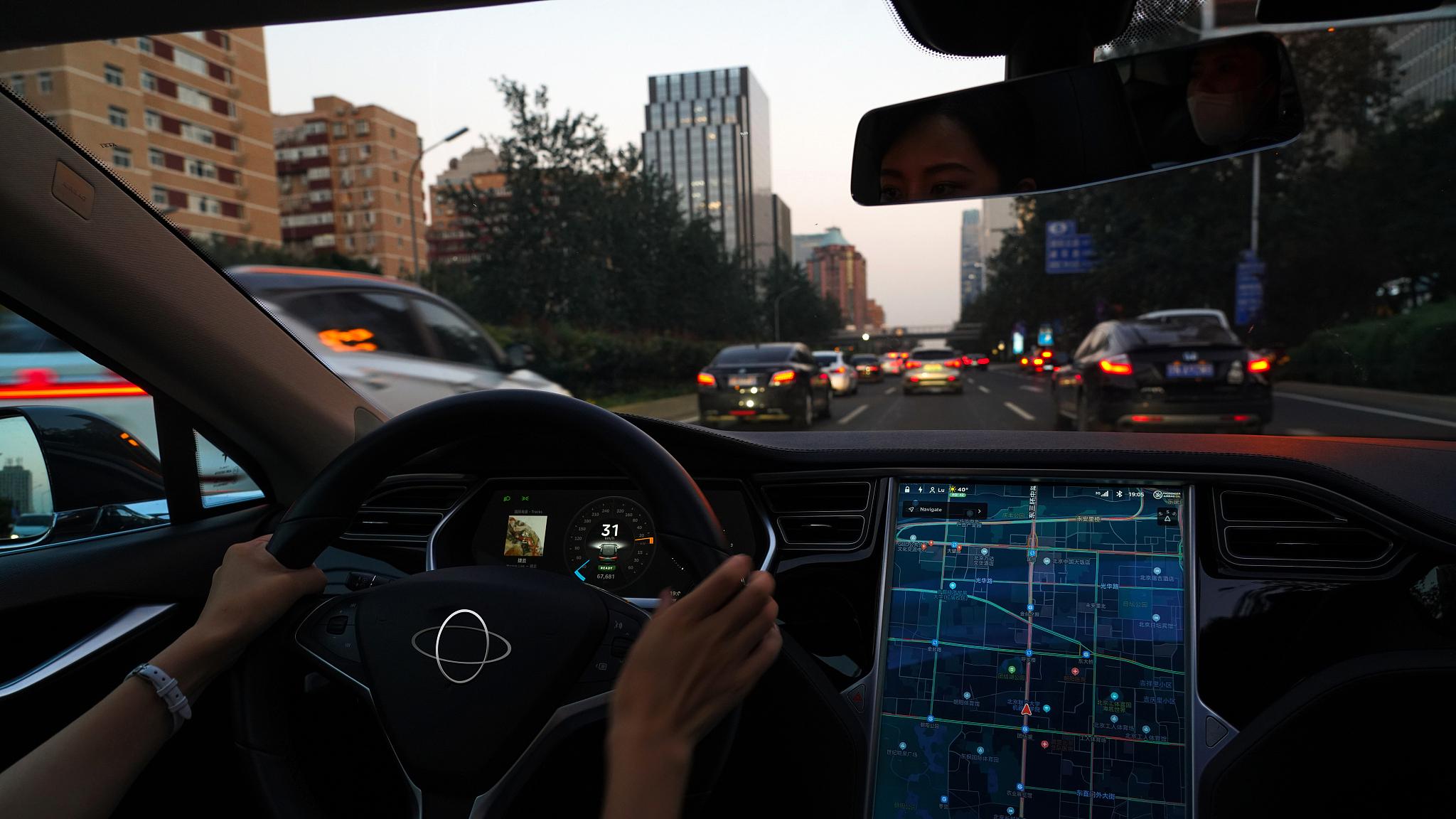 L3级自动驾驶真的能解放双手吗？首批车型技术大起底