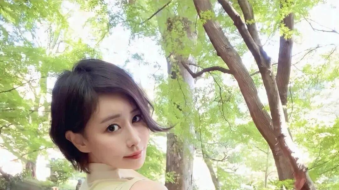 今日岛国美女分享：明里友香