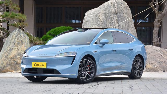 理想i6伪装测试谍照曝光，下半年发布新车，或将竞争智界R7与智己LS6