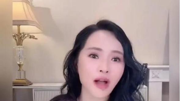 伊能静直播高能翻盘！