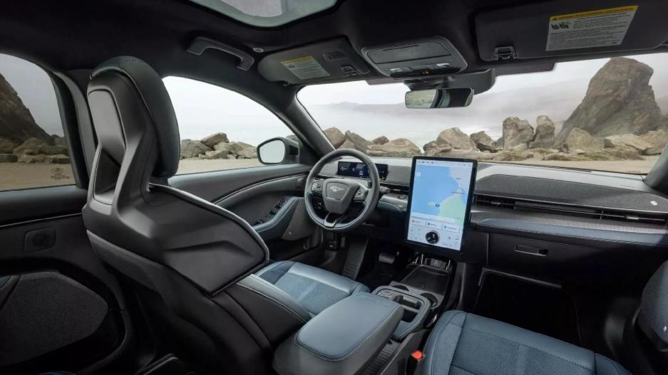 一代“传奇”即将上市！福特终于上硬货了