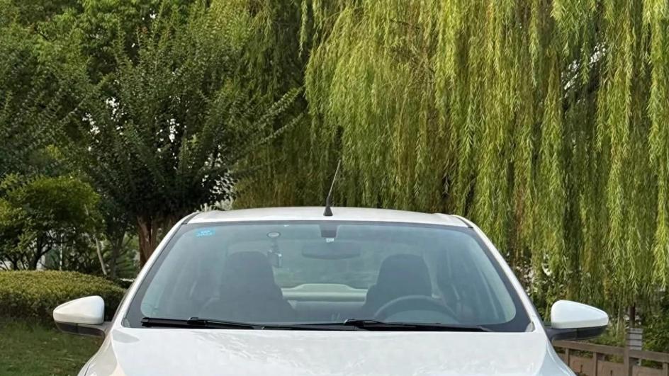 复产1.3L全民家轿雪佛兰赛欧，小排量家用油车还有市场价值吗？