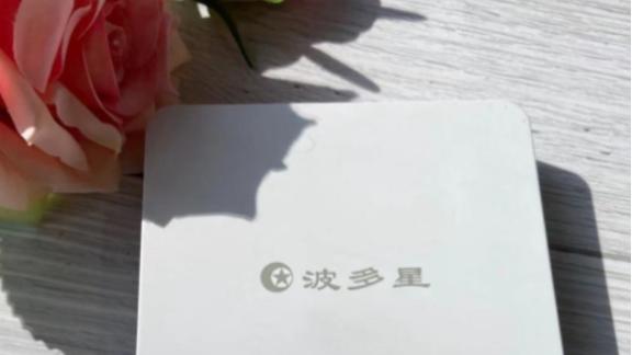 4款高清的电视机顶盒，不用刻意学习就会操作