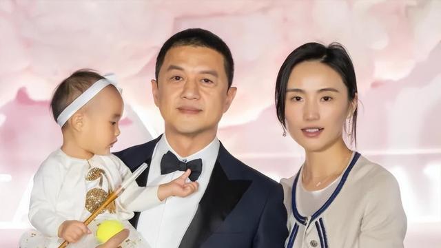 海哈金喜不再隐瞒！坦白和李亚鹏的婚姻真相，原来王菲当年没说谎