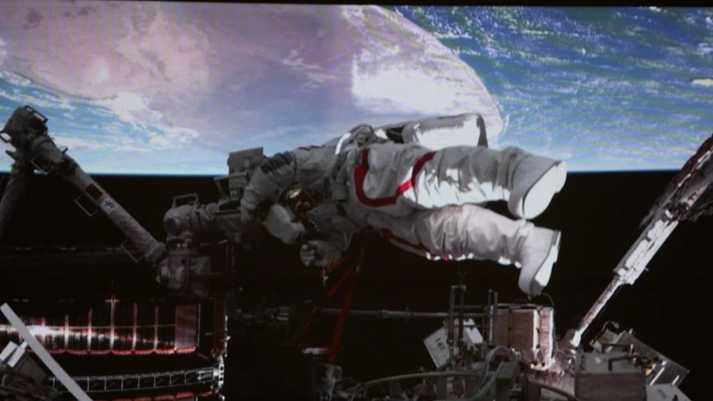 2025年12月10日 新闻资讯（力箭一号、神舟二十一号、中俄战略巡航、英伟达H200芯片等）