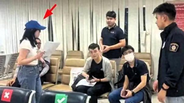 她其貌不扬却以一己之力救出男友！王星女友如何冷静应对泰国警方盘问？