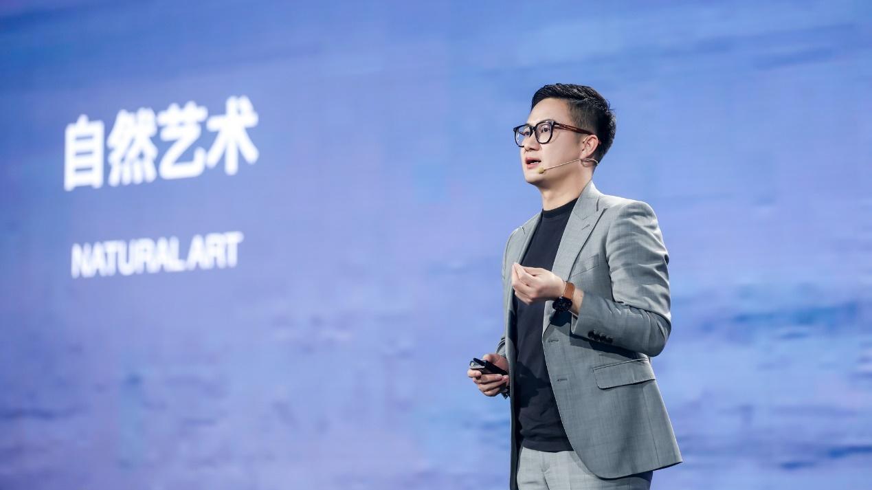 高性能豪华家轿艾瑞泽8 PRO正式上市，限时红包价10.39万元起！