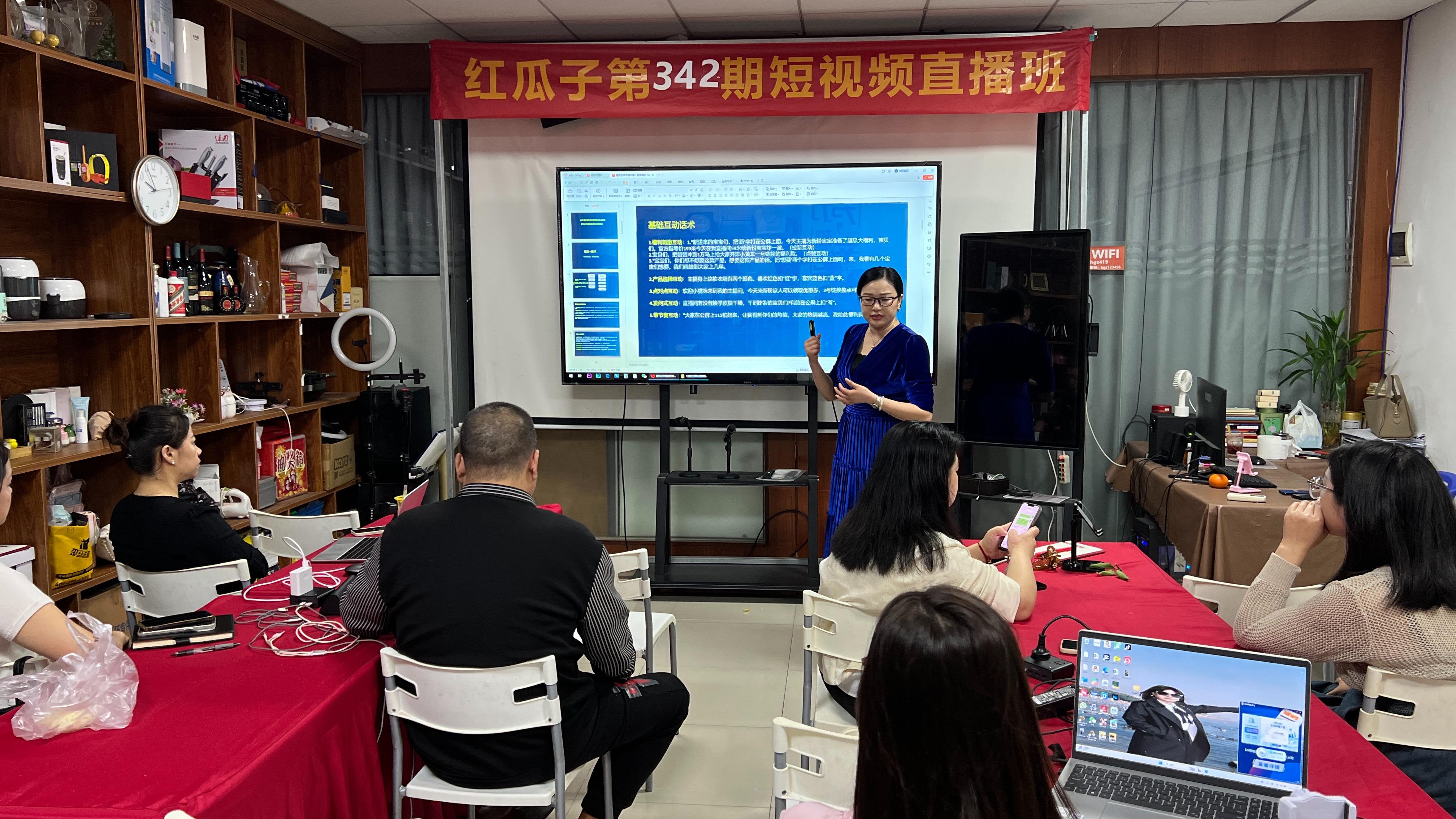 学摄影剪辑的10种高薪职业