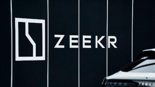 等红灯时他做了件小事，却让整条街的清晨都暖了起来